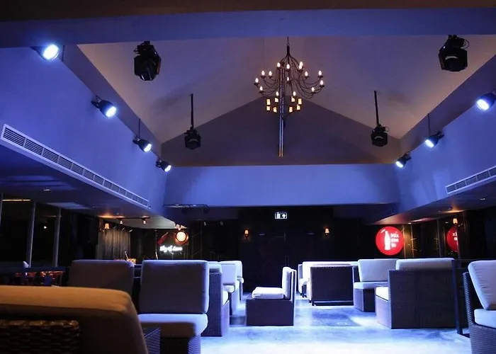 ホテル Sky Dome Resotel - โรงแรมสกายโดม รีโซเทล
