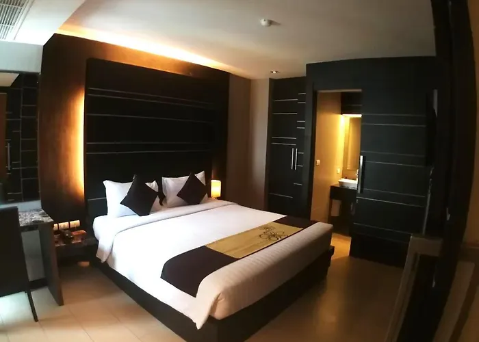 ホテル Sky Dome Resotel - โรงแรมสกายโดม รีโซเทล 5*