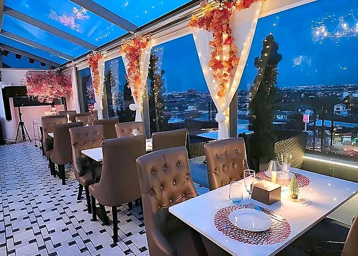 Sky Dome Resotel - โรงแรมสกายโดม รีโซเทล ホテル