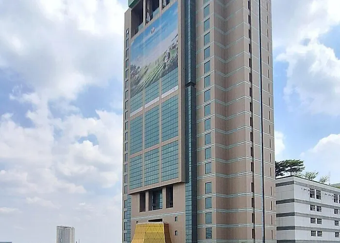 Sky Dome Resotel - โรงแรมสกายโดม รีโซเทล 5*