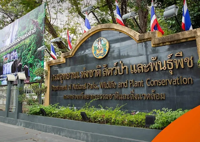 Sky Dome Resotel - โรงแรมสกายโดม รีโซเทล 5* バンコク都