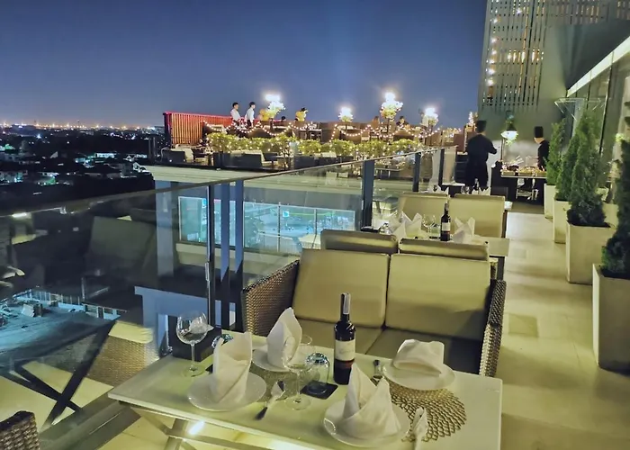 Sky Dome Resotel - โรงแรมสกายโดม รีโซเทล 5*