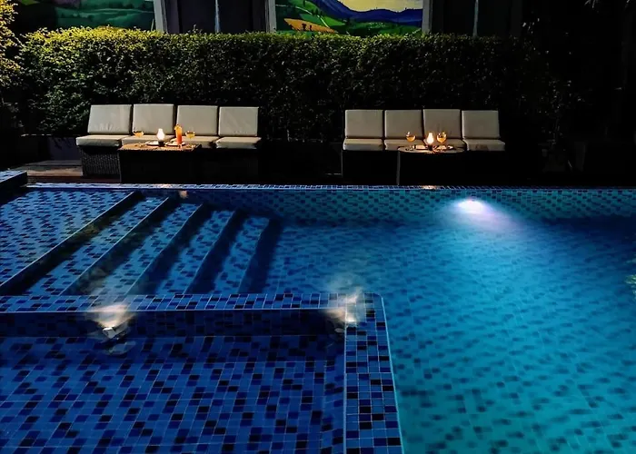 Sky Dome Resotel - โรงแรมสกายโดม รีโซเทล ホテル 5*